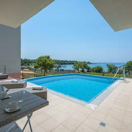 Magnolija וילה פולה