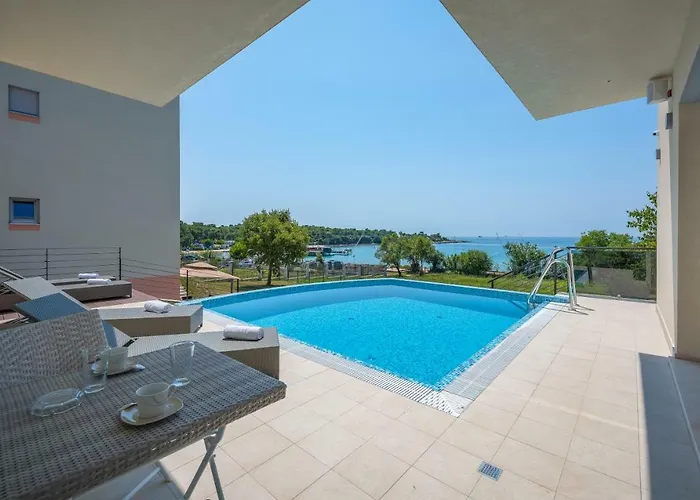 Magnolija Villa Pula